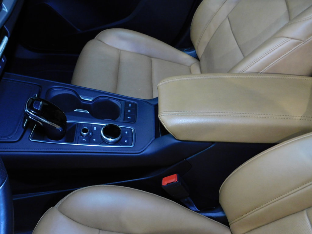 Used 2024 Cadillac XT4 Sport AWD/4WD image 28