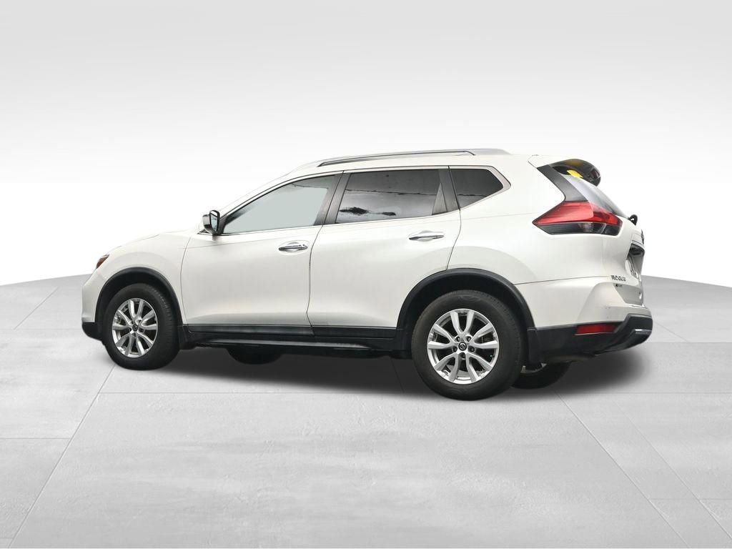 Used 2017 Nissan Rogue SV FWD image 12
