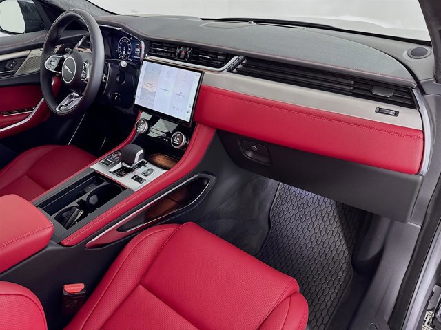 New 2026 Jaguar F-PACE R-Dynamic S image 31