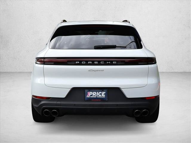 Used 2025 Porsche Cayenne AWD/4WD image 9