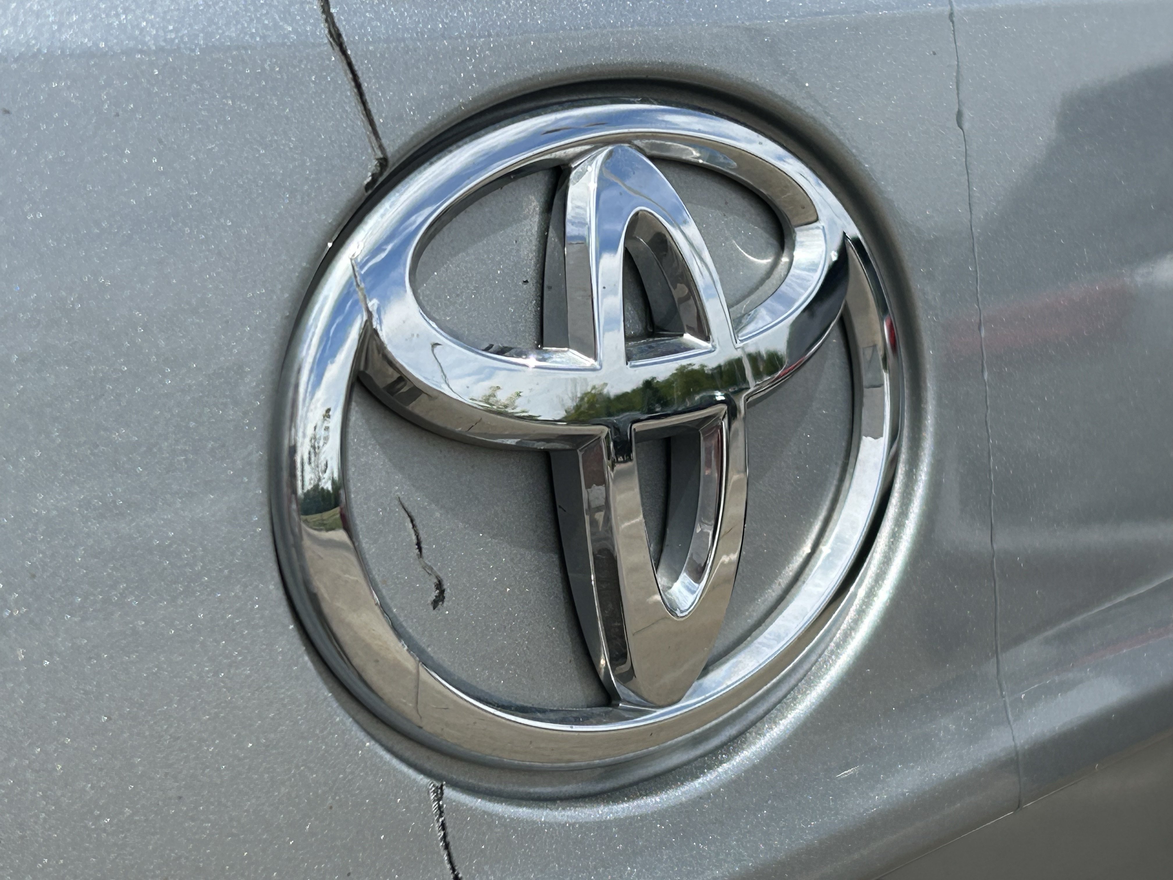 Certified 2020 Toyota Highlander XLE AWD/4WD image 7
