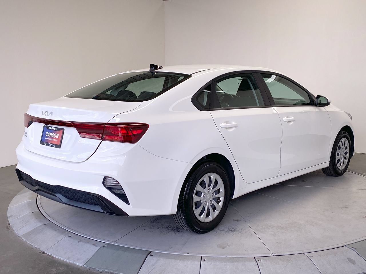 Certified 2024 Kia Forte LX FWD image 5
