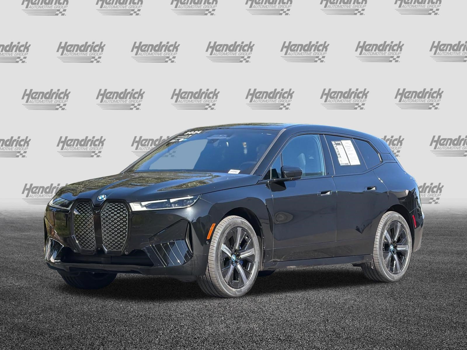 Certified 2024 BMW iX xDrive50 w/ Sport Package AWD/4WD image 9