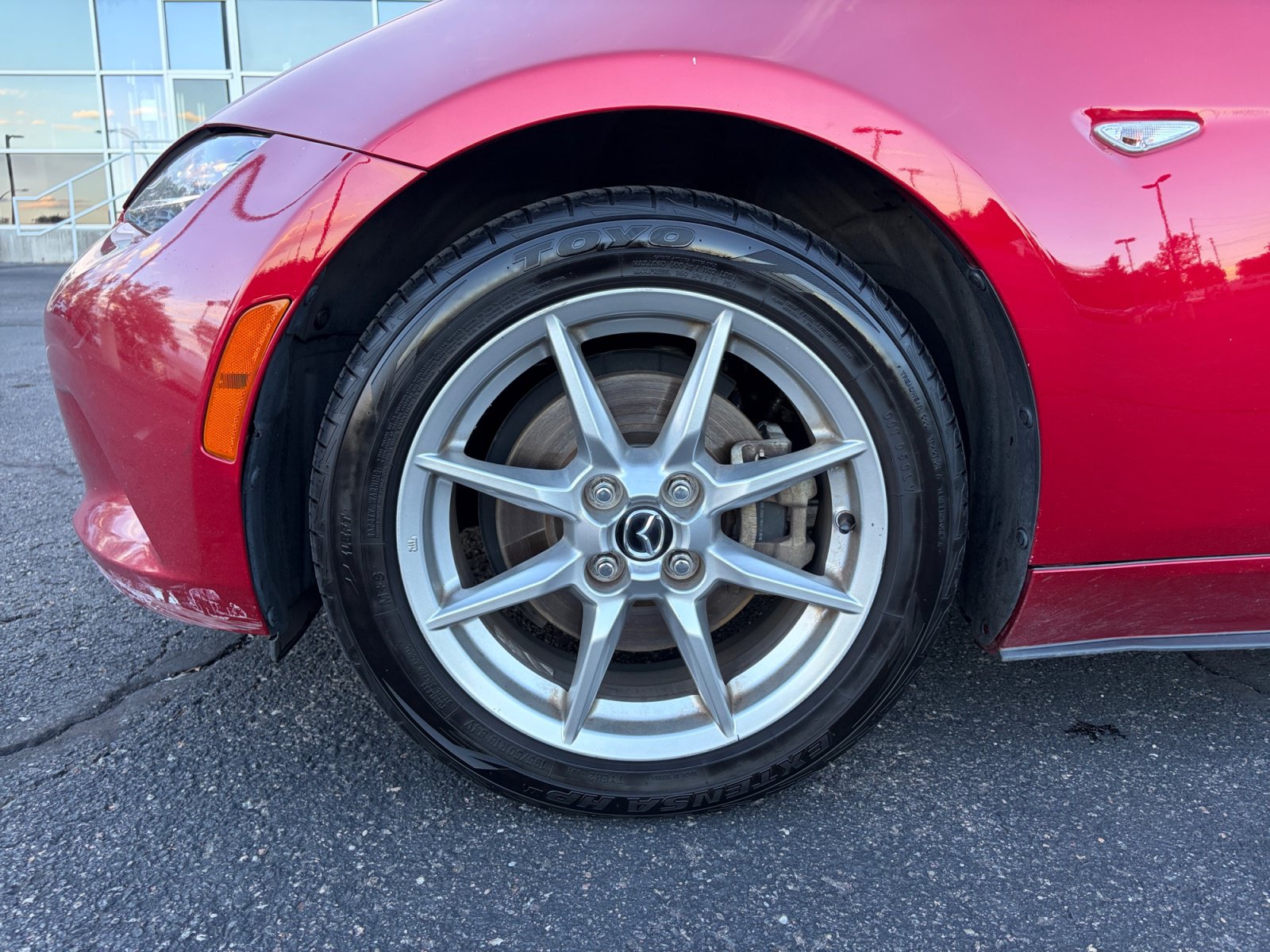 Used 2016 MAZDA MX-5 Miata Sport RWD image 26