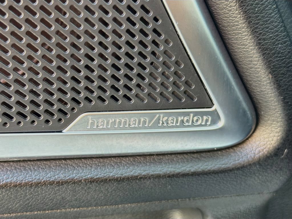 Used 2022 Kia Telluride SX FWD image 19