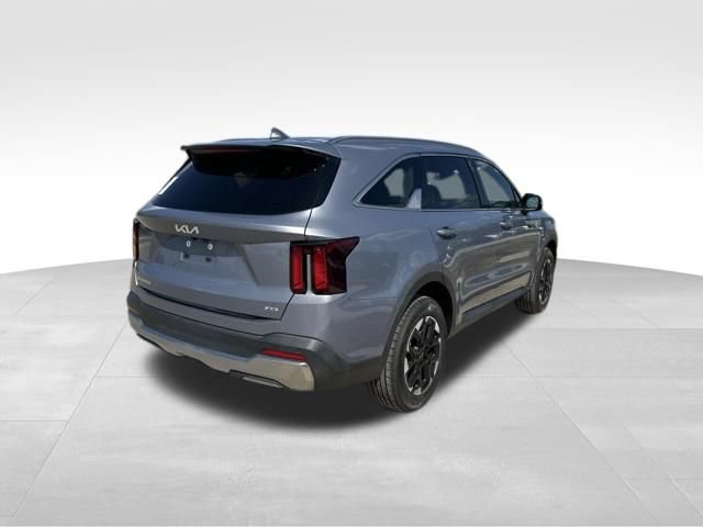 Certified 2024 Kia Sorento S AWD/4WD image 3