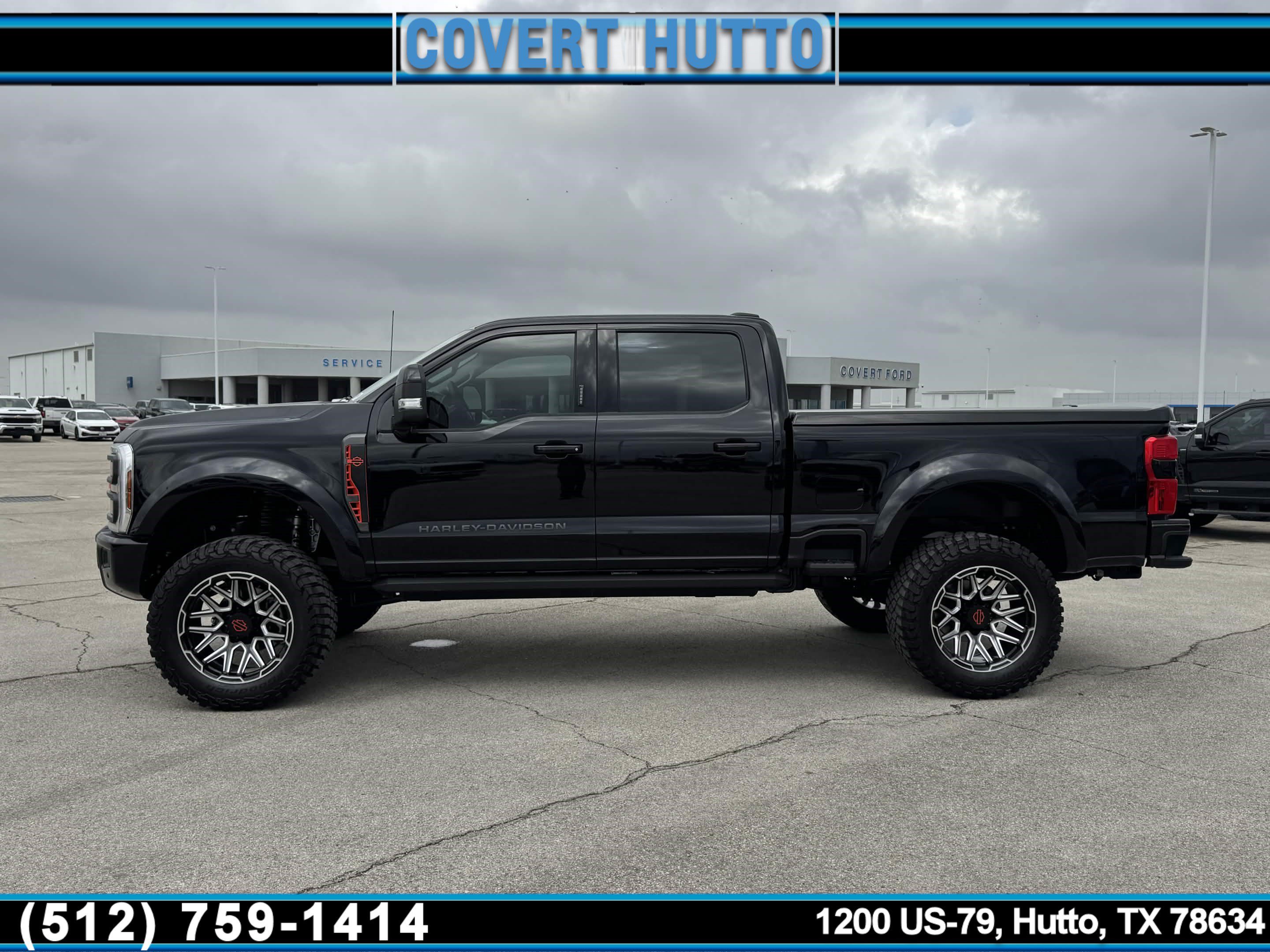 New 2026 Ford F250 Lariat w/ Black Appearance Package image 13