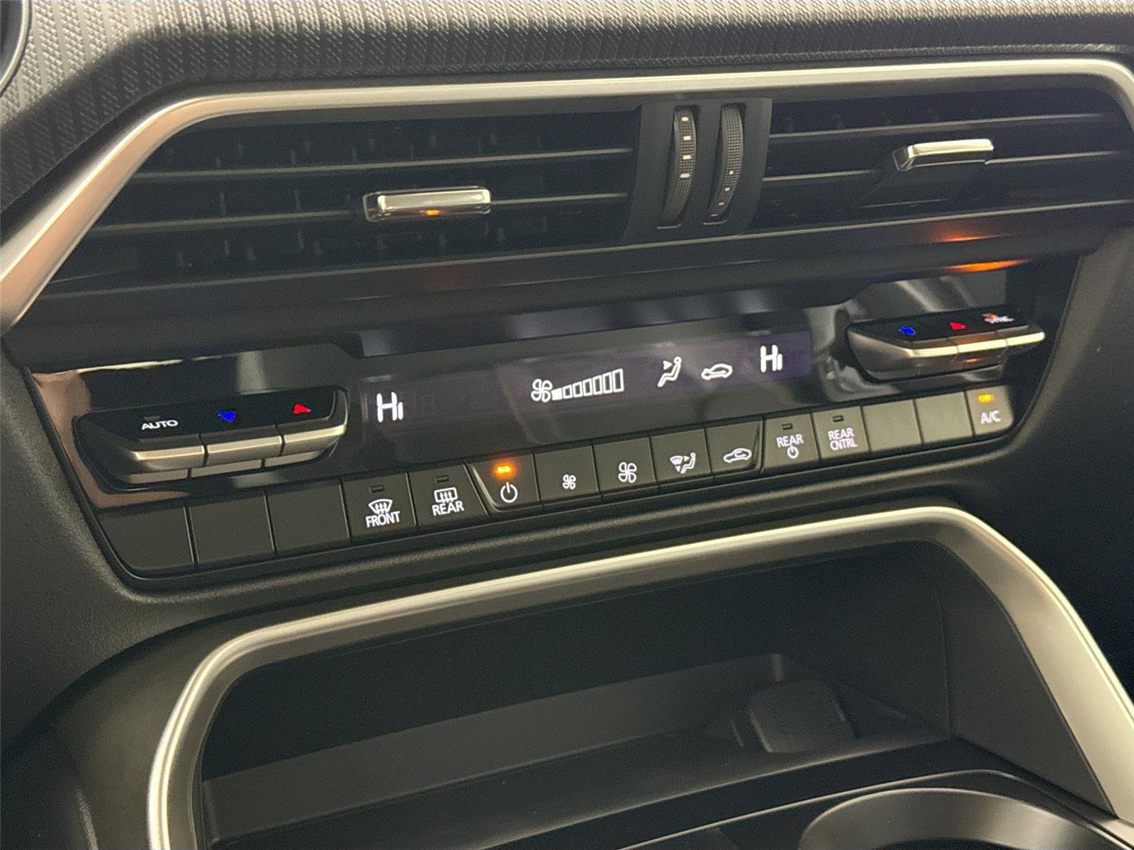 New 2026 MAZDA CX-90 3.3 Turbo w/ Select Package image 23