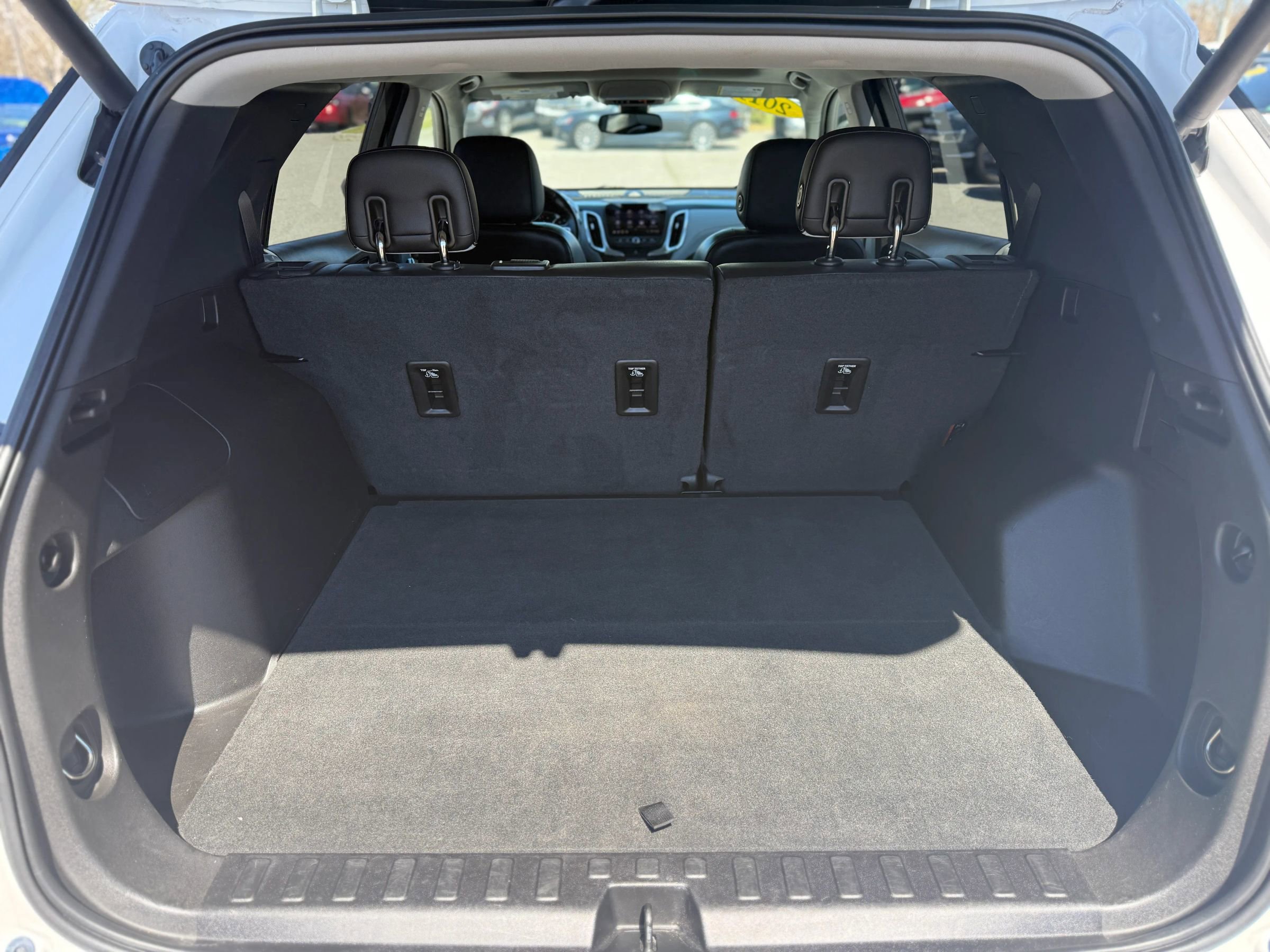 Used 2019 Chevrolet Equinox Premier image 10