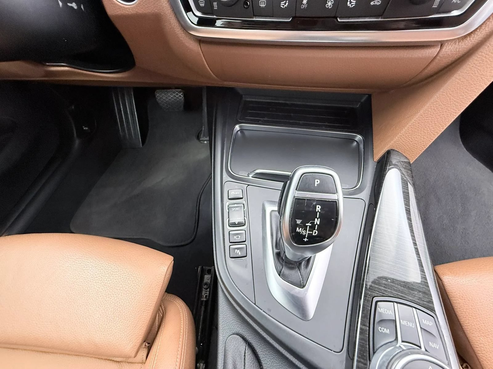 Used 2017 BMW 440i xDrive Convertible AWD/4WD image 15