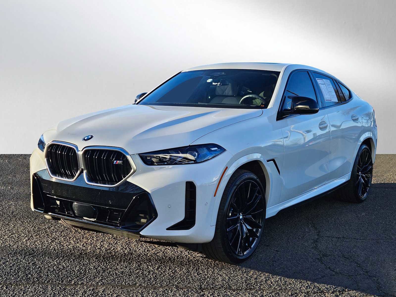 Used 2025 BMW X6 M60i image 12