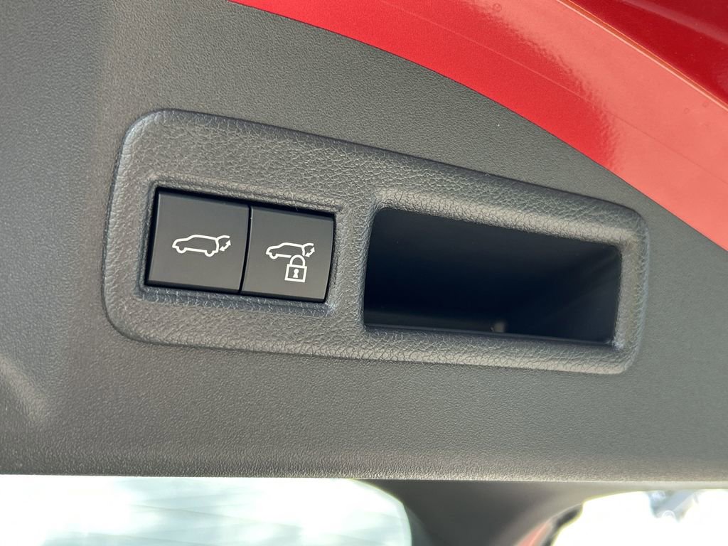 New 2025 Subaru Solterra Touring w/ Touring Package image 12