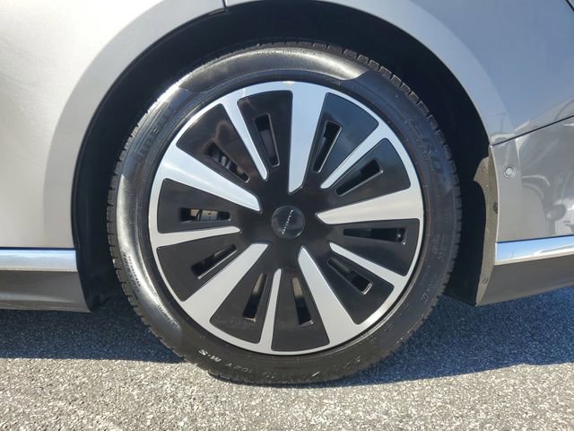 Used 2023 Lucid Air Grand Touring image 7