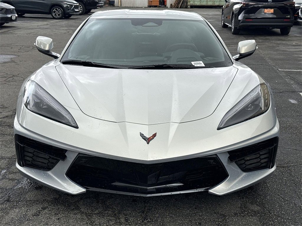 Used 2024 Chevrolet Corvette Stingray Preferred Cpe w/ Stealth Interior Trim Package image 8