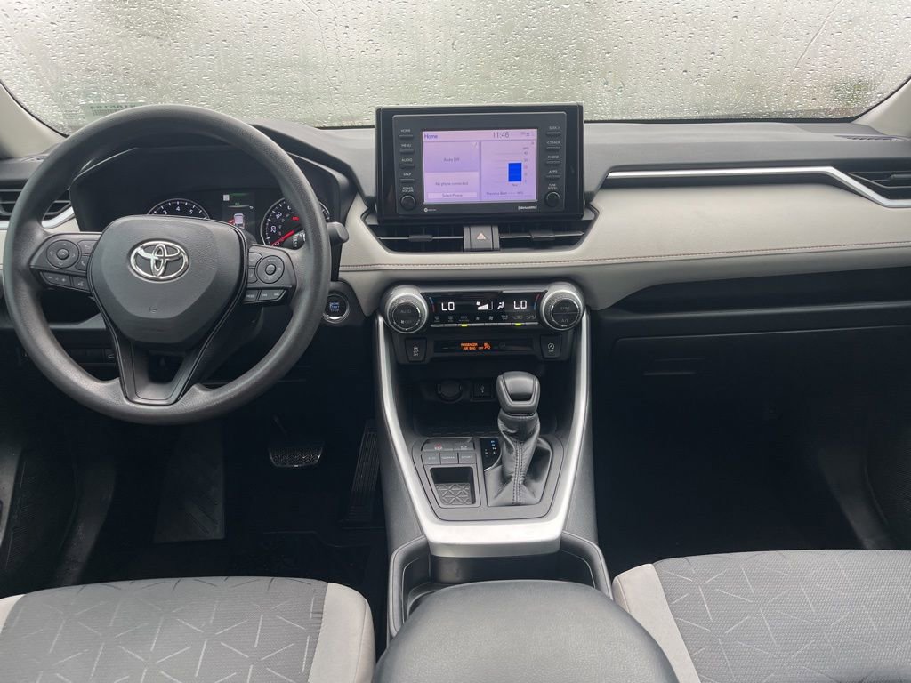 Used 2021 Toyota RAV4 XLE w/ Convenience Package image 16