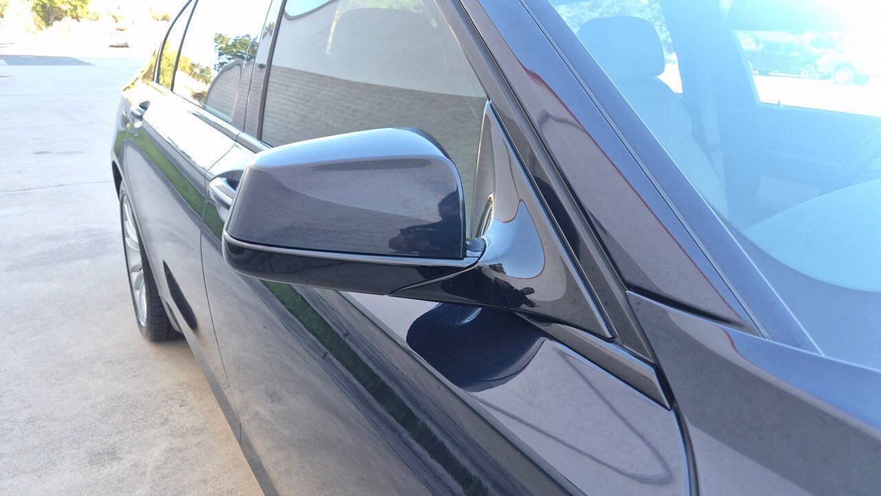 Used 2011 BMW 750Li xDrive AWD/4WD image 25