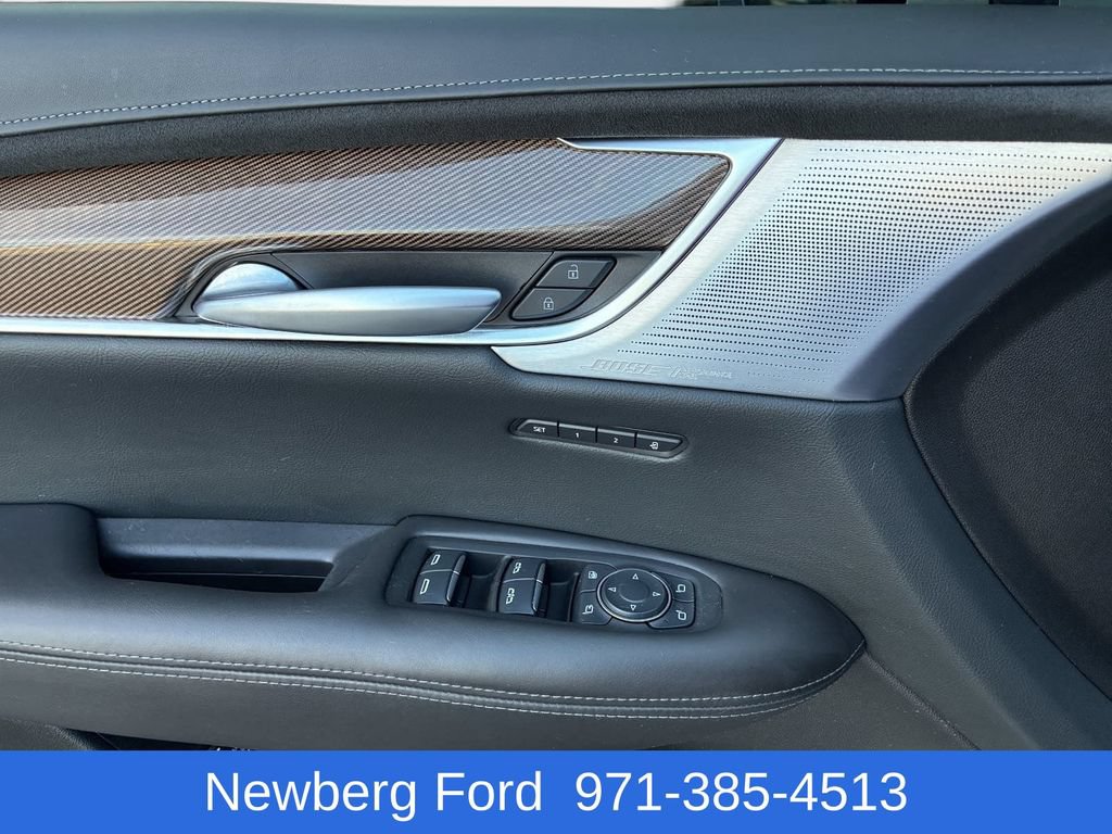 Used 2024 Cadillac XT5 Sportv w/ Platinum Package AWD/4WD image 11