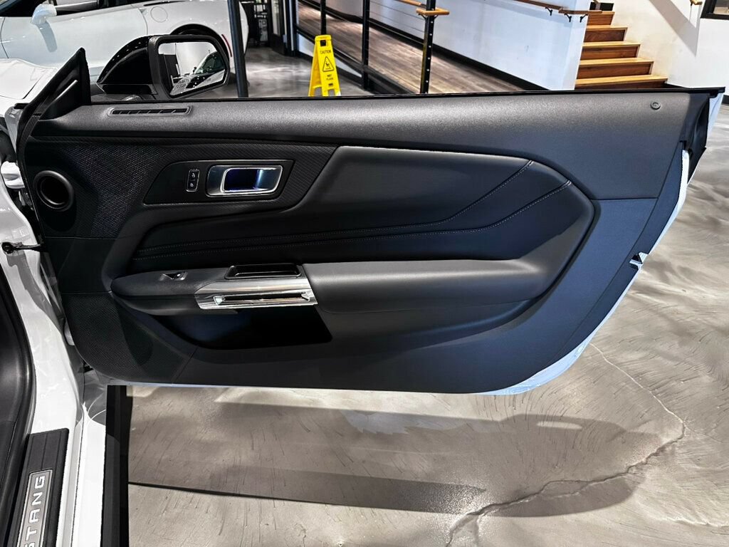 Used 2025 Ford Mustang GT Premium RWD image 24