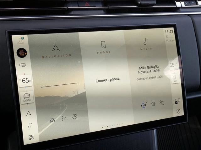 New 2025 Land Rover Range Rover SE image 12