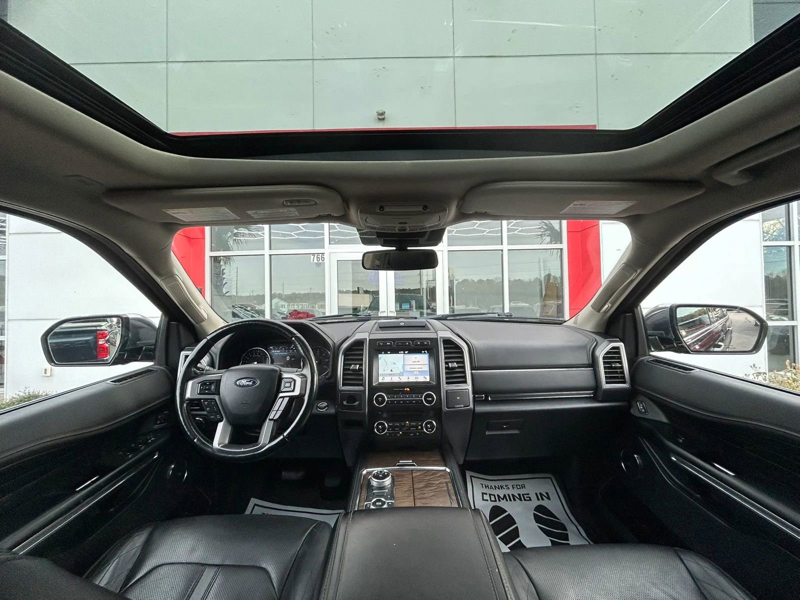 Used 2018 Ford Expedition Platinum AWD/4WD image 10