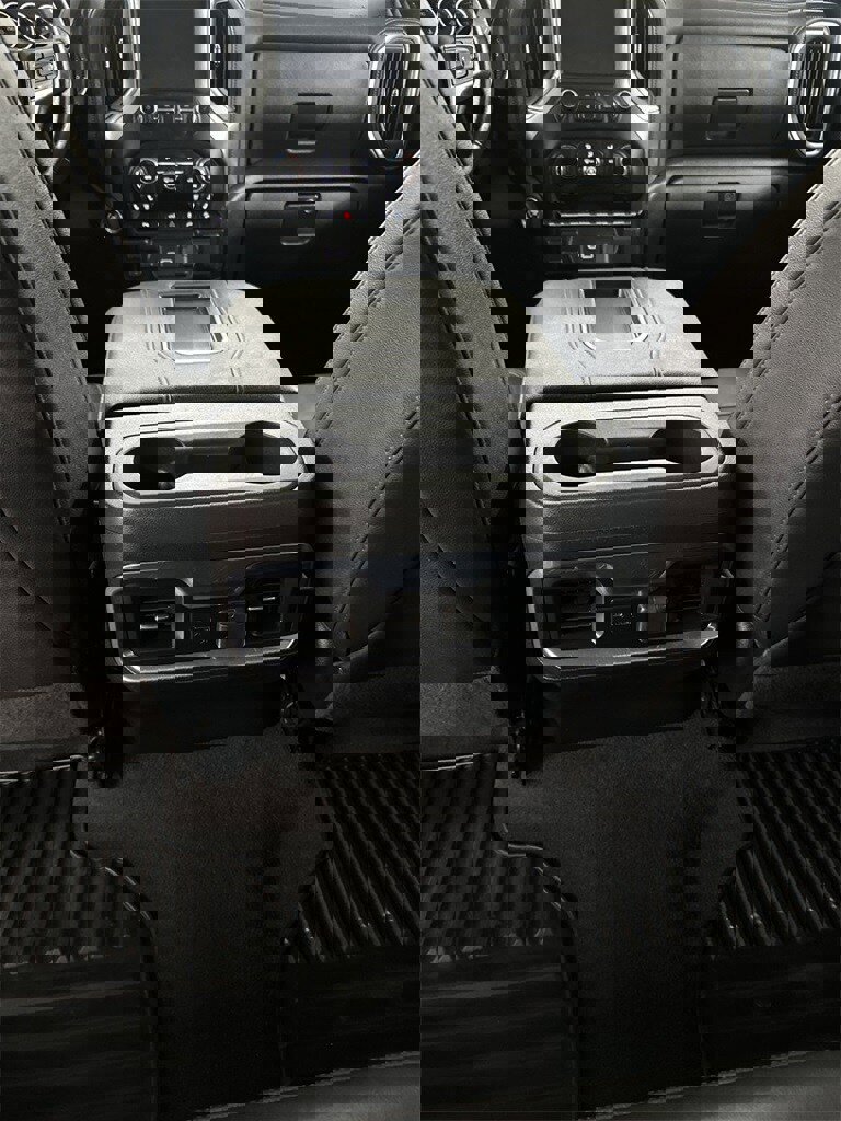 Used 2022 Chevrolet Silverado 2500 LTZ w/ LTZ Plus Package image 28