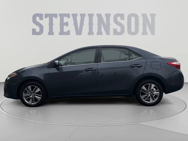 Used 2015 Toyota Corolla LE FWD image 2