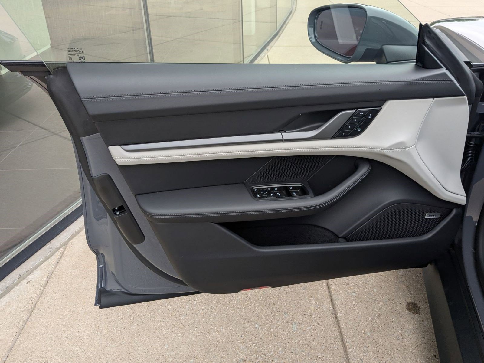 New 2026 Porsche Taycan AWD/4WD image 13