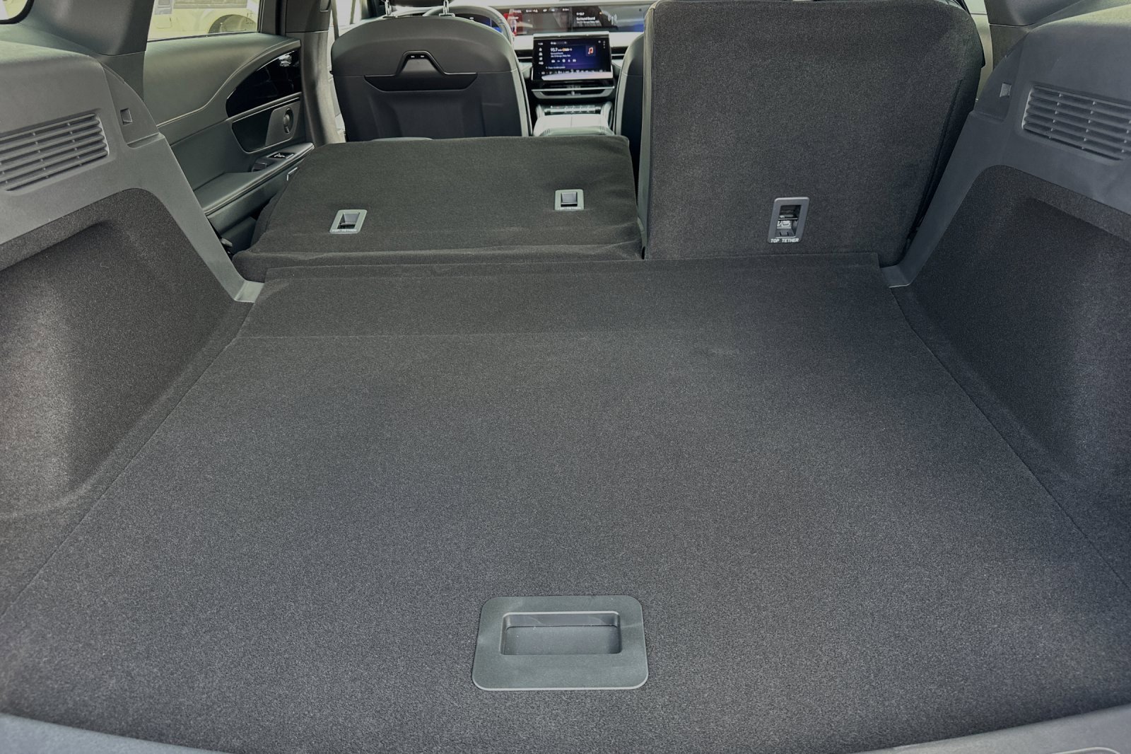 New 2024 Lincoln Nautilus Reserve w/ Equipment Group 202A image 11