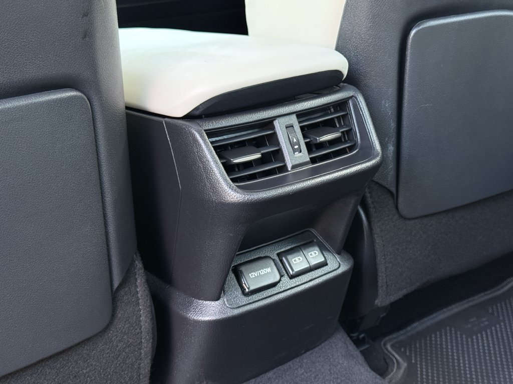 Certified 2024 Lexus ES 300h w/ Premium Package FWD image 19
