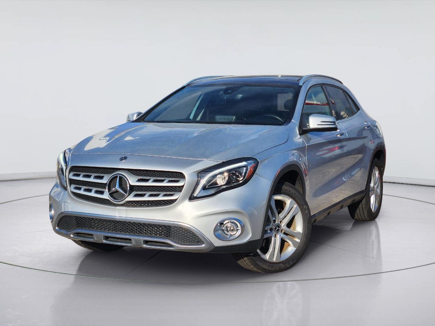Used 2019 Mercedes-Benz GLA 250 image 1