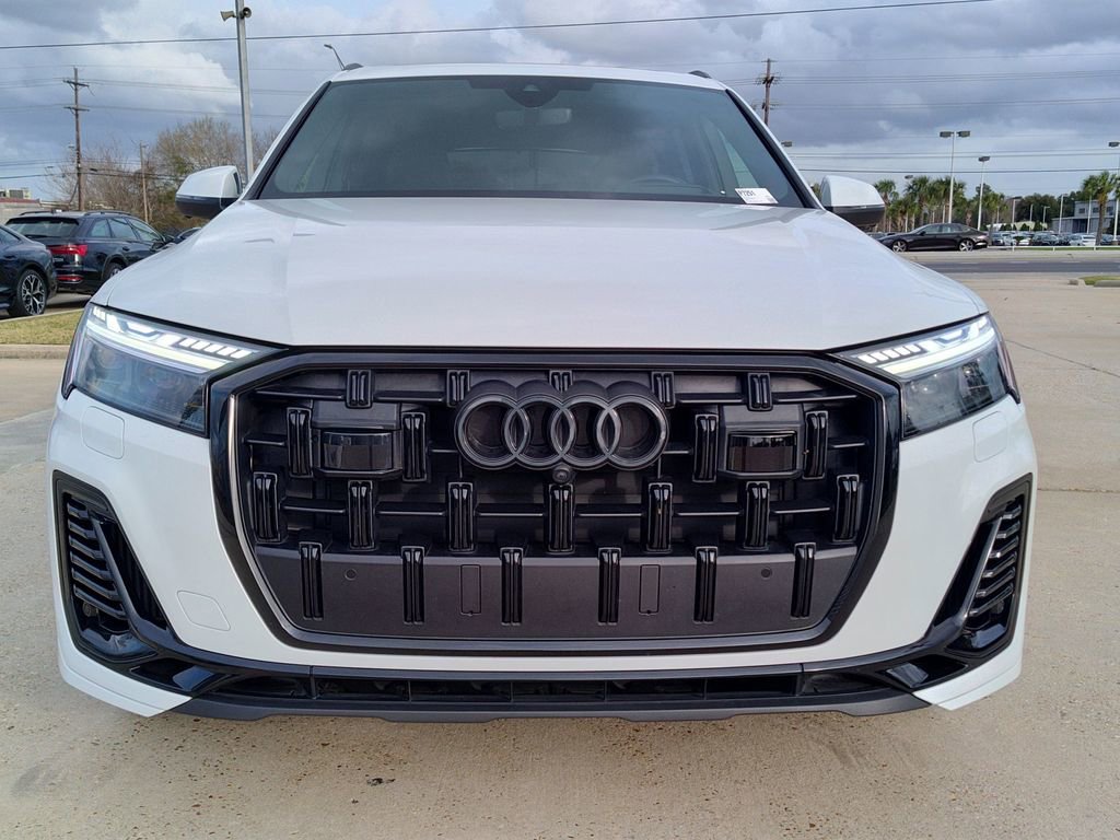 Certified 2025 Audi Q7 3.0T Prestige w/ Prestige Package image 18