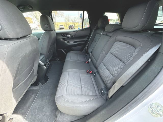 Used 2025 Chevrolet Equinox LT image 24