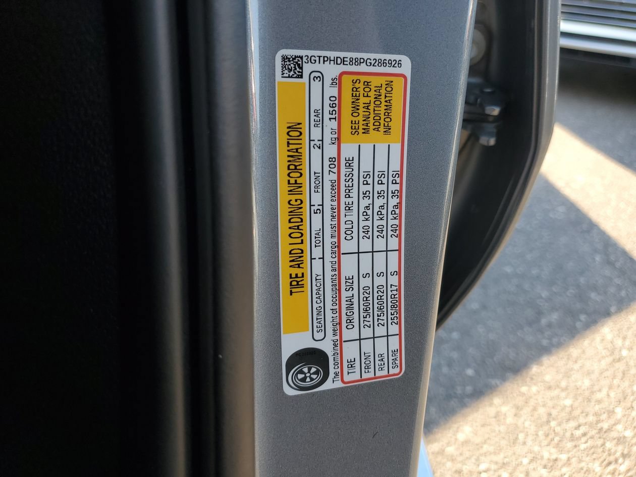 Used 2023 GMC Sierra 1500 SLT RWD image 32