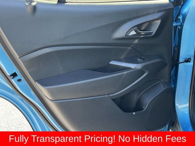 Used 2026 Chevrolet Trax LS w/ LS Convenience Package FWD image 16