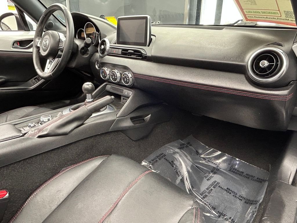 Used 2016 MAZDA MX-5 Miata Grand Touring image 36