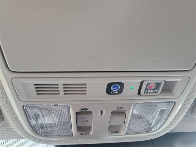 Certified 2018 Honda Accord Touring image 33