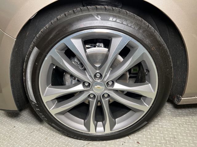 Used 2024 Chevrolet Malibu LT image 16