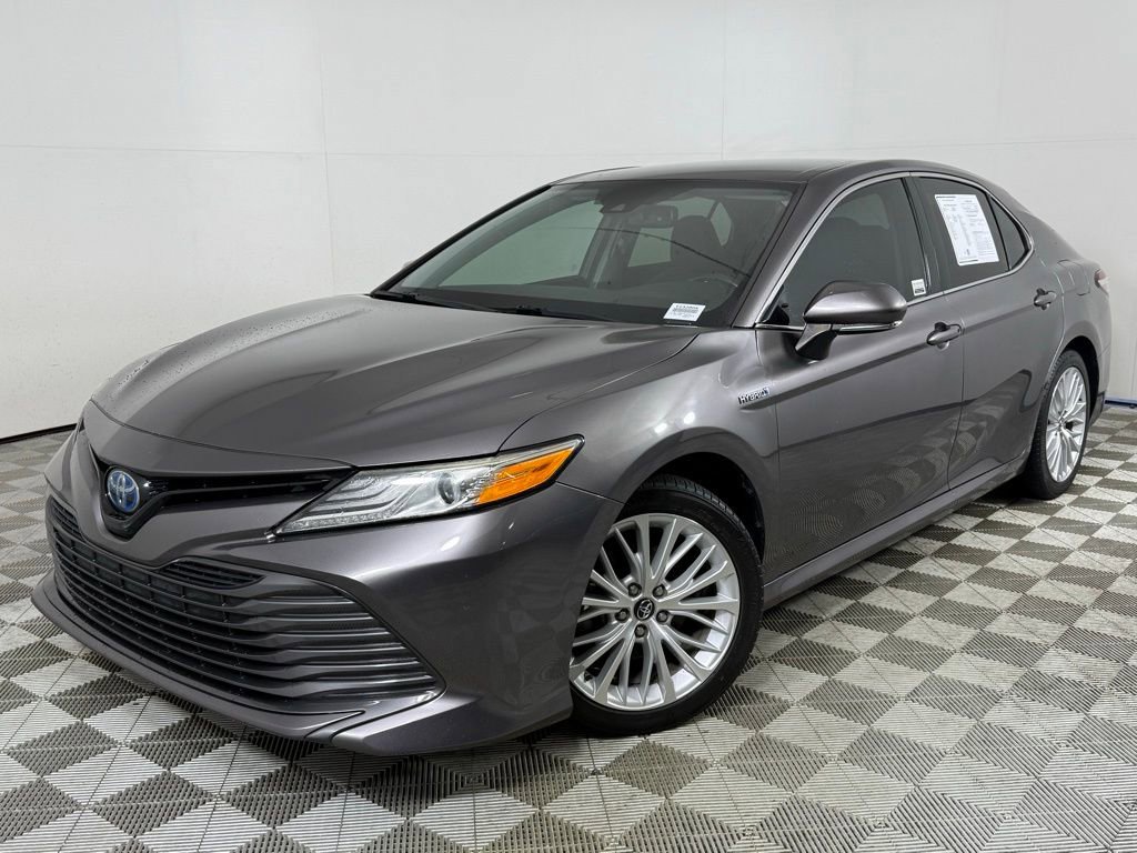 Used 2019 Toyota Camry XLE