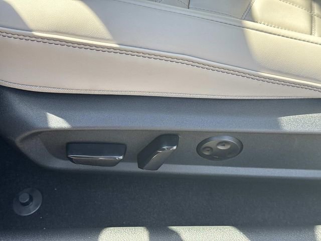 New 2026 Nissan Sentra SL w/ Floor Mat Package FWD image 24