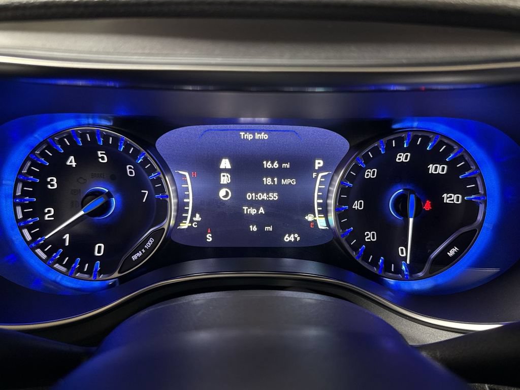 New 2026 Chrysler Pacifica Limited AWD/4WD image 12