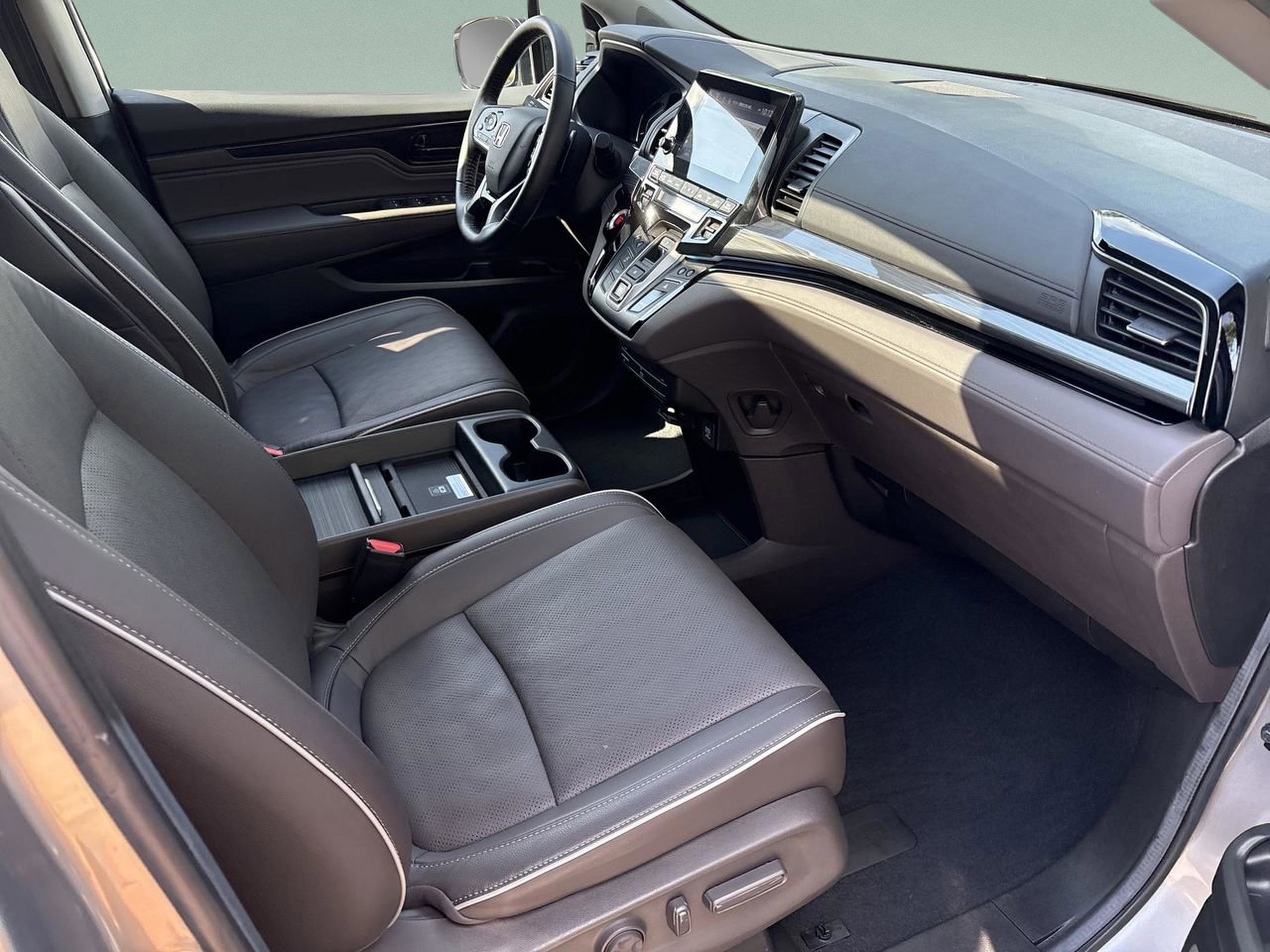 Used 2022 Honda Odyssey Elite image 20