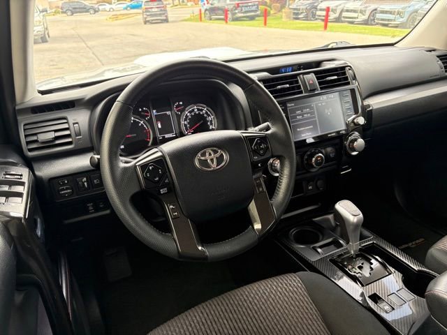 Used 2024 Toyota 4Runner TRD Off-Road image 29