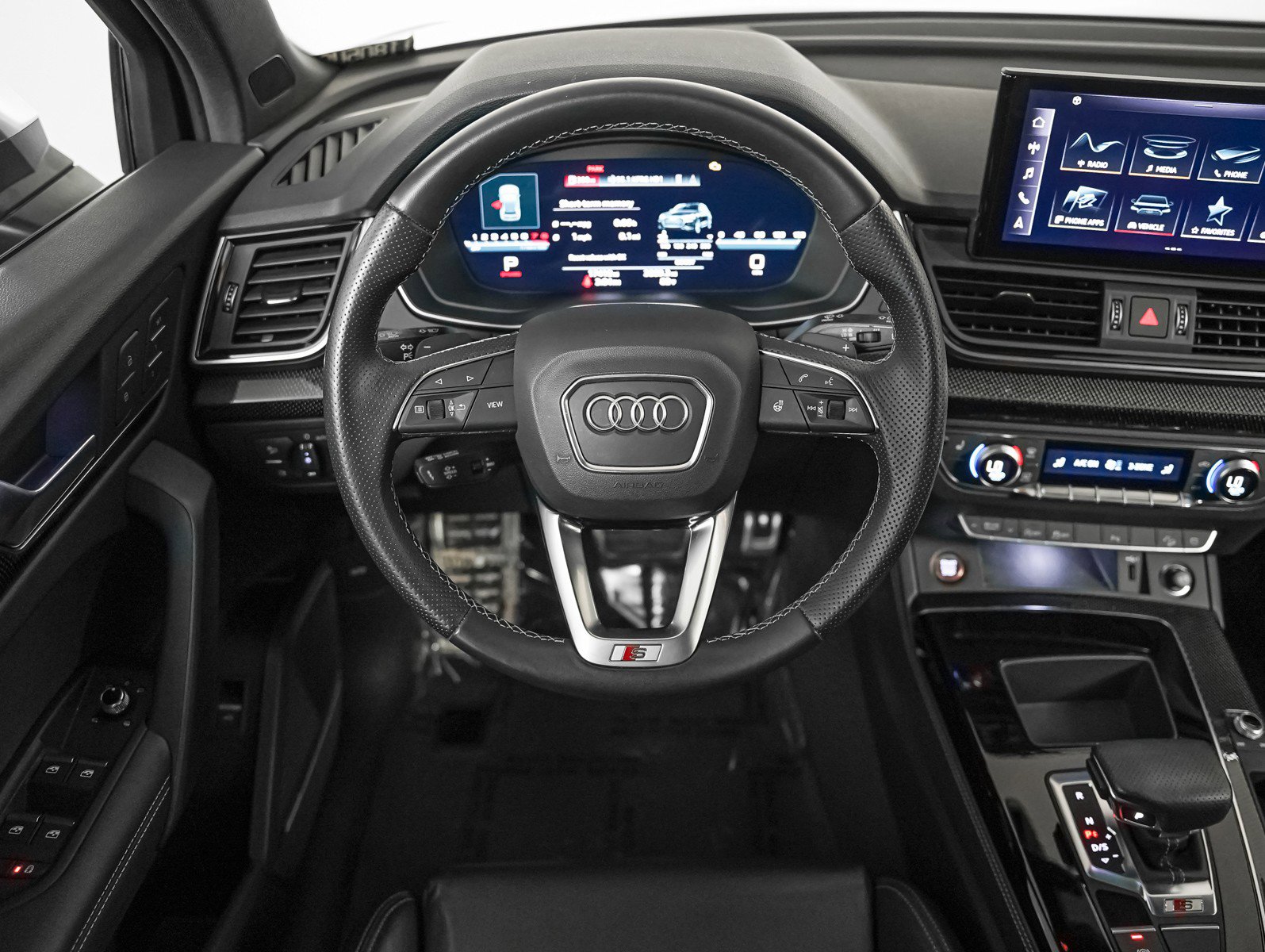 Used 2023 Audi SQ5 Premium Plus w/ Premium Plus Package image 14