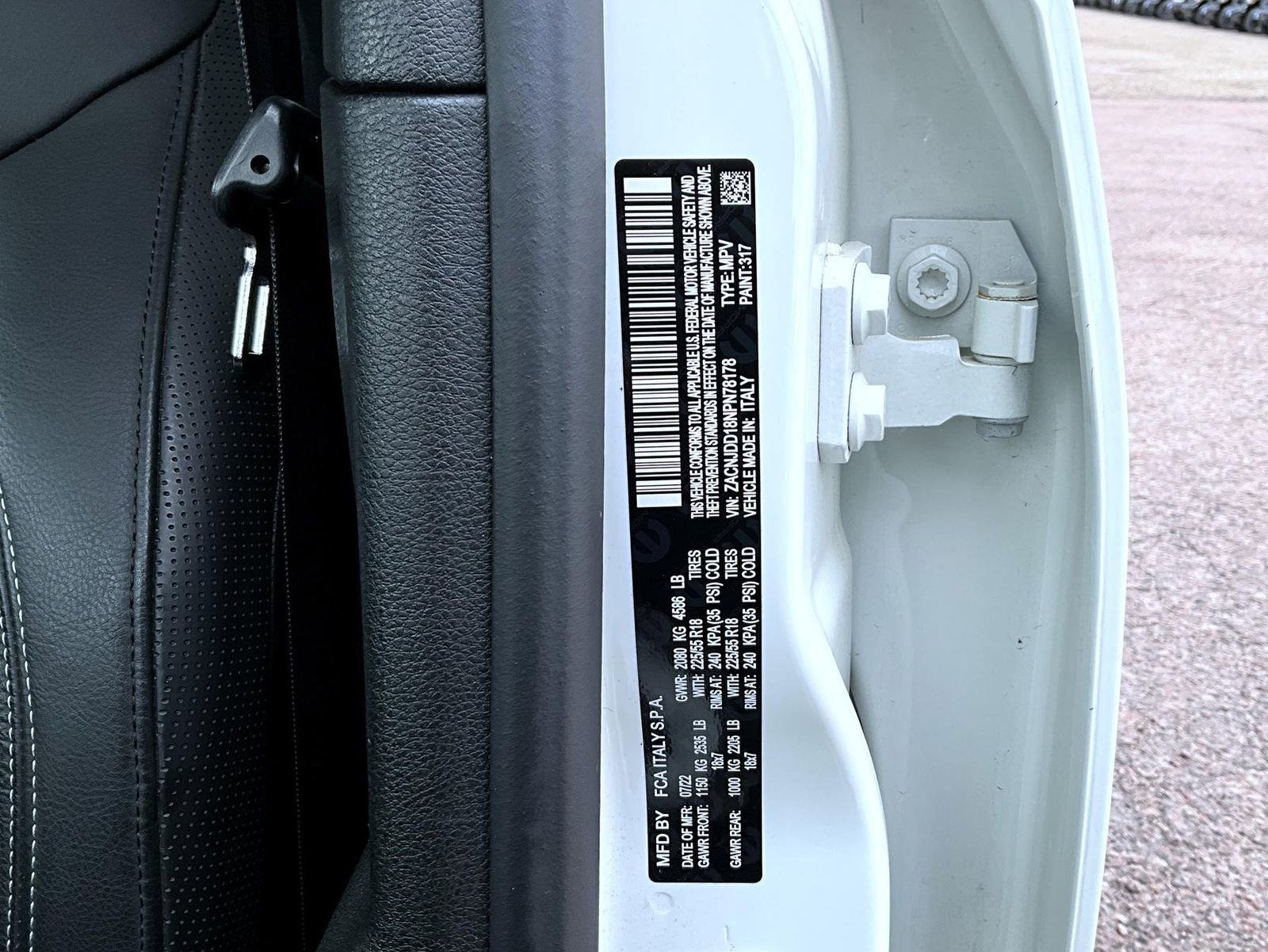 Used 2022 Jeep Renegade Limited AWD/4WD image 25