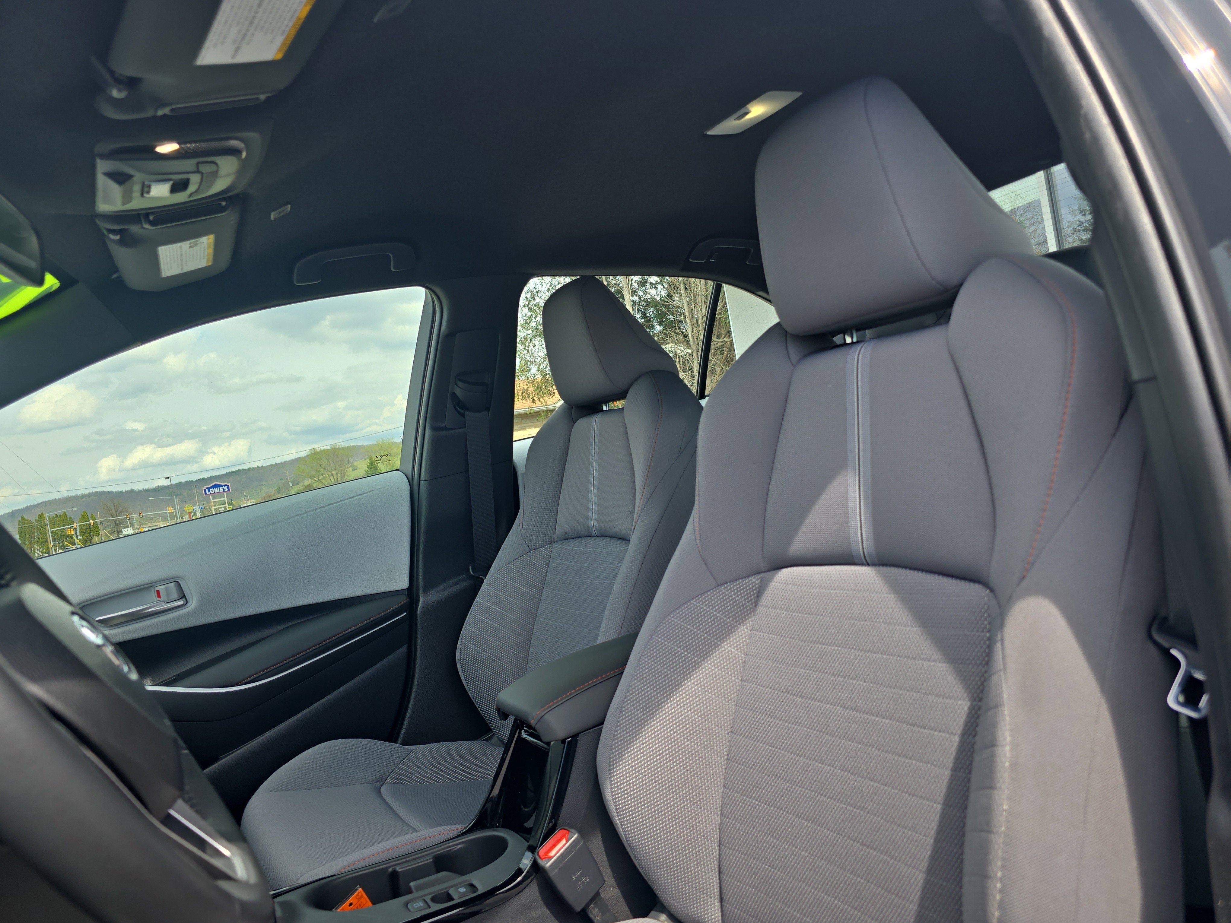 Used 2025 Toyota Corolla FX w/ Convenience Package image 11