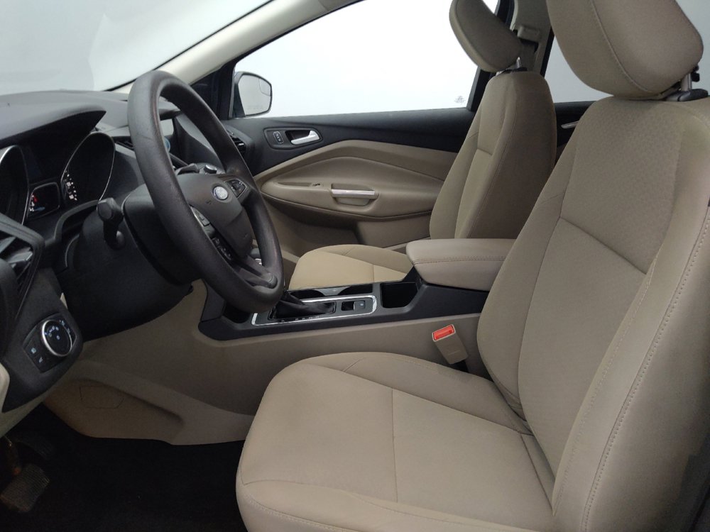 Used 2018 Ford Escape SE w/ SE Sync 3 Package AWD/4WD image 17