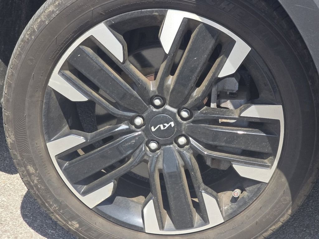 Used 2023 Kia Telluride SX Prestige image 11