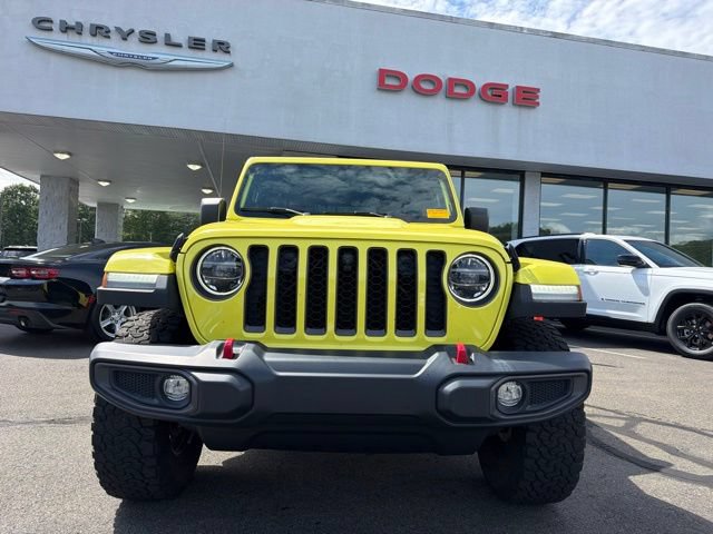 Used 2022 Jeep Wrangler Rubicon w/ LED Lighting Group AWD/4WD image 2