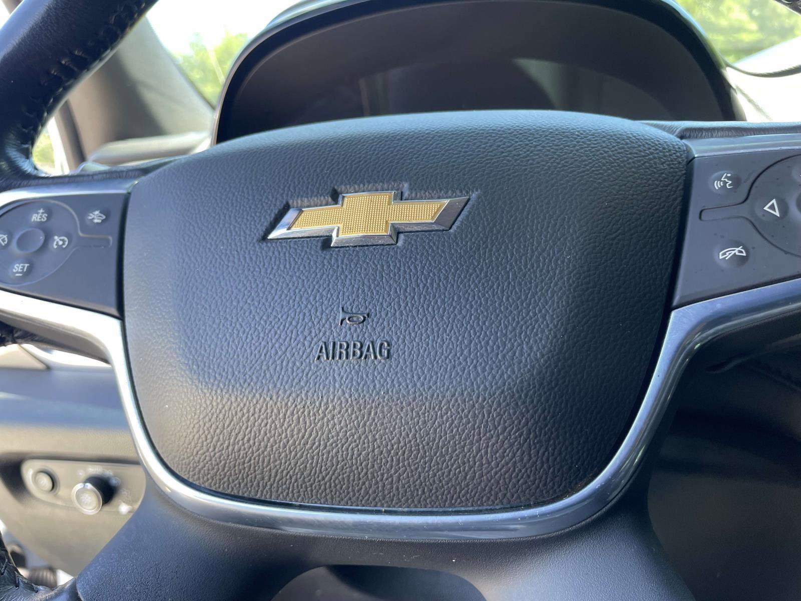 Used 2022 Chevrolet Traverse LT FWD image 17
