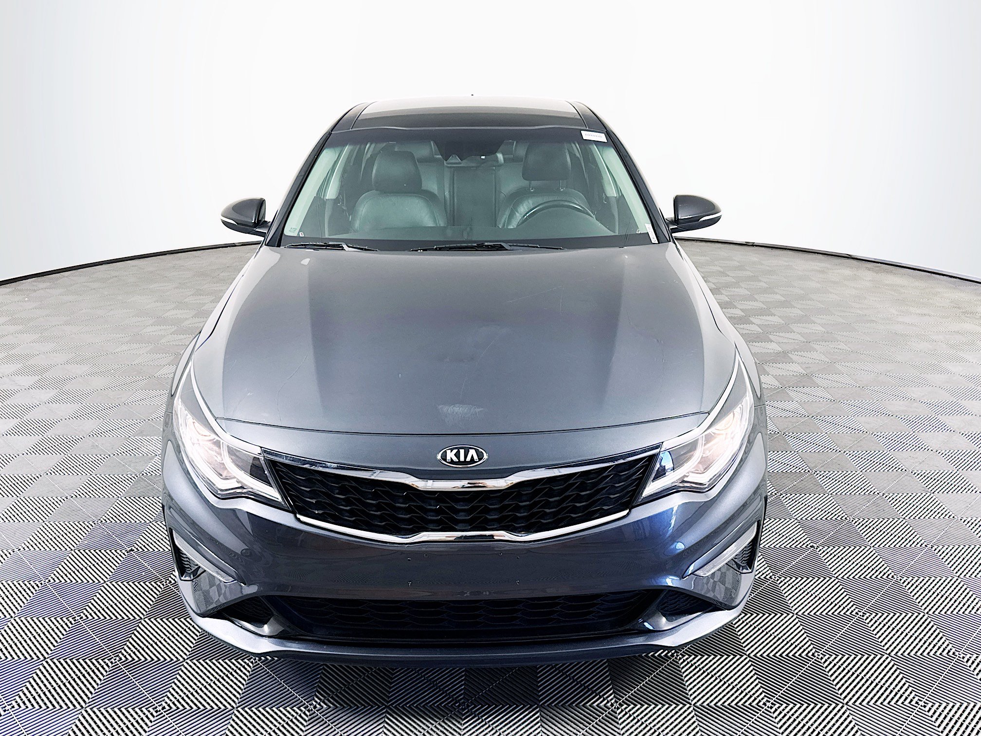 Used 2020 Kia Optima SE FWD image 2